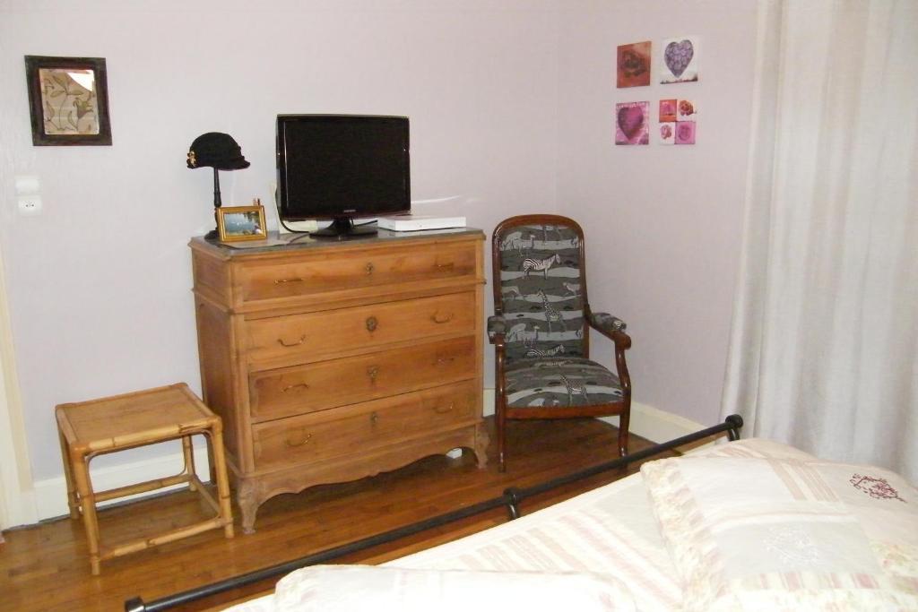 Chambre D'Hotes Jules & Annette Vittel Zimmer foto